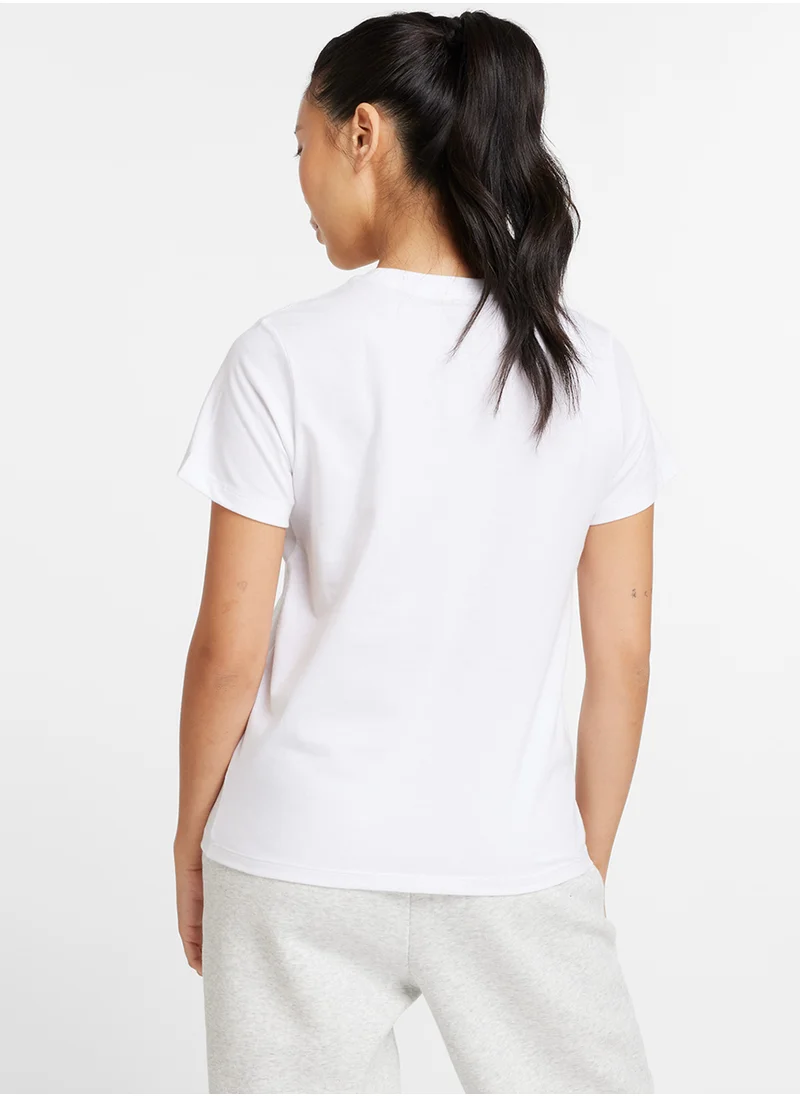 نيو بالانس Graphic T-Shirt