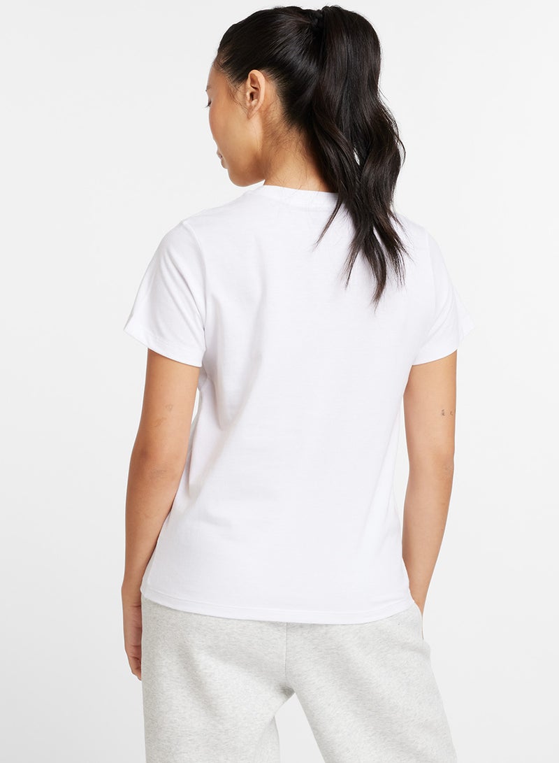 New Balance Graphic T-Shirt  - Image 2