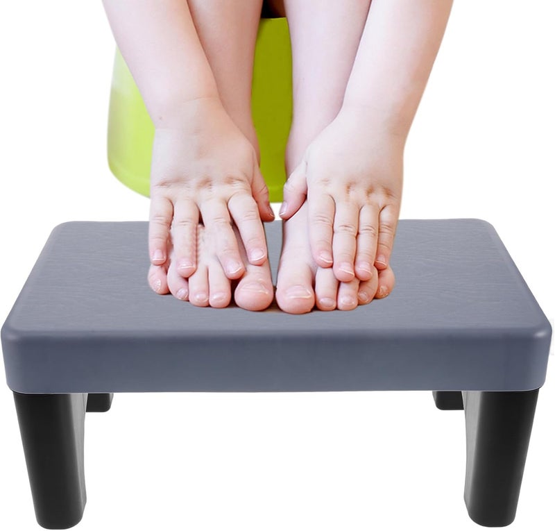 Non-Slip Bathroom Step Stool Footrest for Adults with Blue Surface and Black Legs Suitable for Potty Training - Image 3