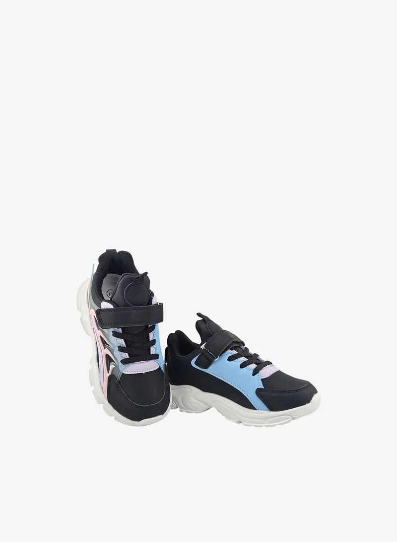 ستون أحذية للأطفال