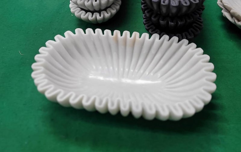 RM صينية رخامية مزخرفة للحمام والمطبخ وخزانة التجميل وصينية المجوهرات وحامل مستحضرات التجميل للشموع والعطور والنباتات الصغيرة وزينة المنزل - Image 2