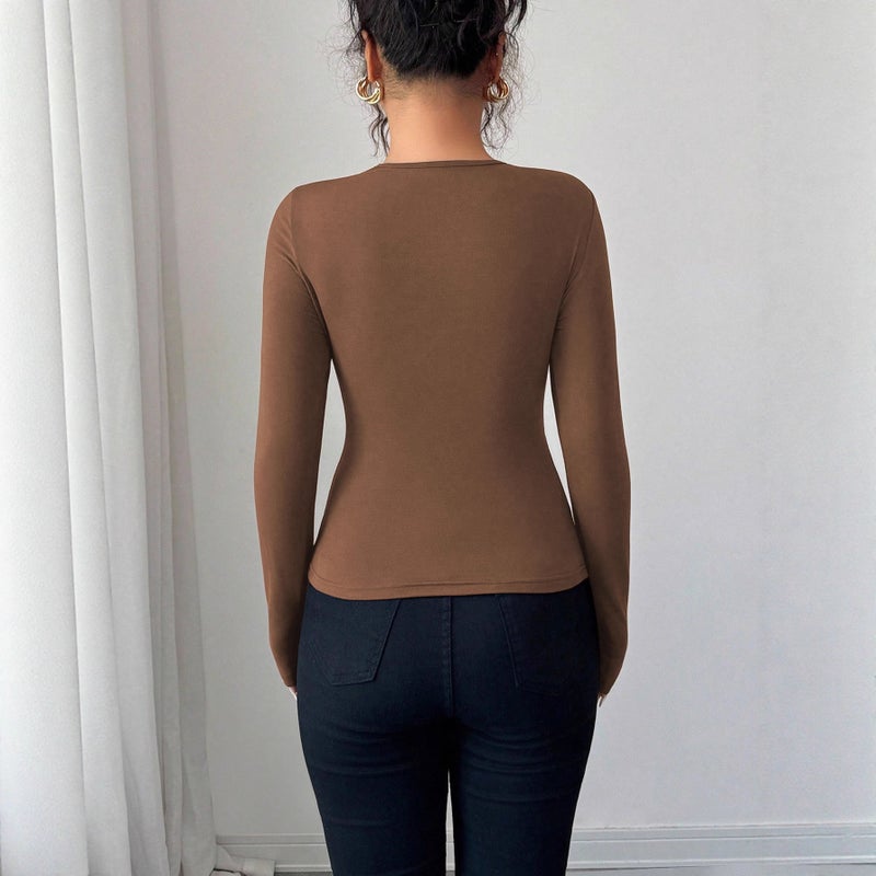 Women's Solid Color Cutout Long Sleeve T-Shirt - Image 2