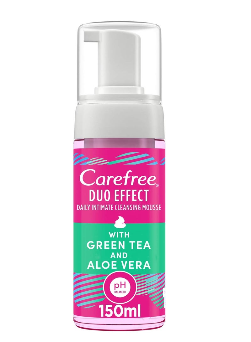 Carefree Duo Effect Daily Intimate Cleansing Mousse with Green Tea and Aloe Vera pH Balance 150ml