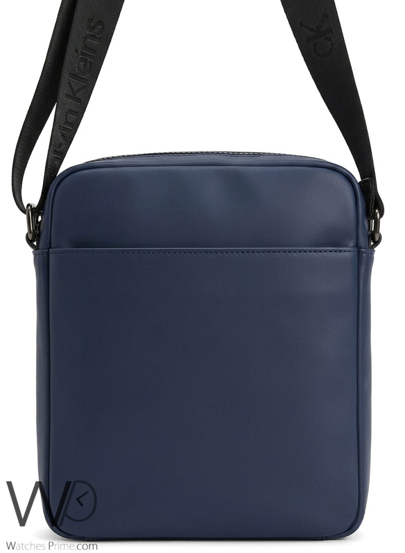 Calvin Klein Jeans Men's Navy Blue Matte Tech Crossbody Bag - Image 3
