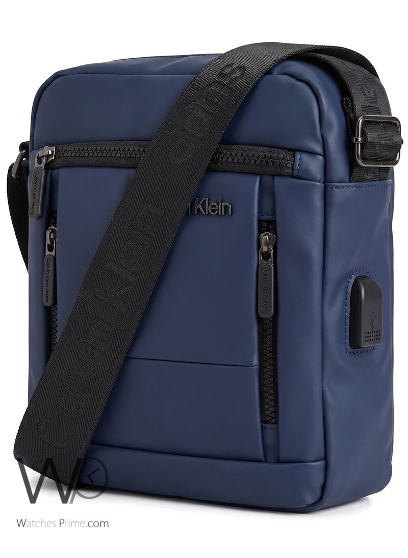 Calvin Klein Jeans Men's Navy Blue Matte Tech Crossbody Bag - Image 2