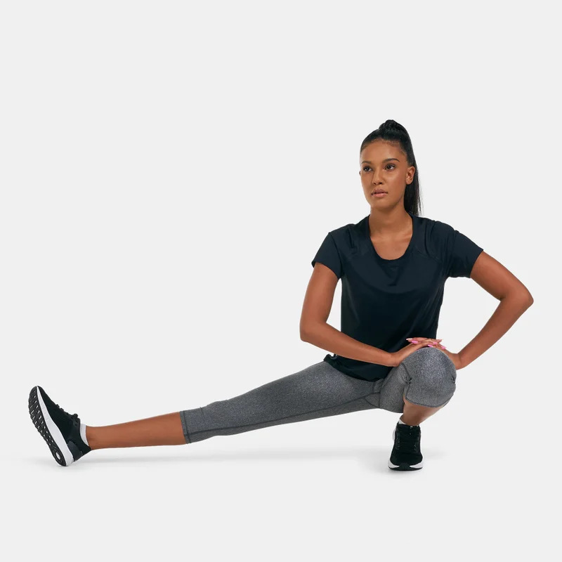 UNDER ARMOUR Women's HeatGear® Armour Capri Leggings