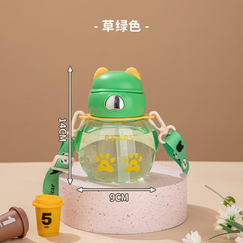 Summer New Baby Suction Tube Cup with Strap Portable Kindergarten School Special Bear Cute Childrens Water Cup Grass Green 