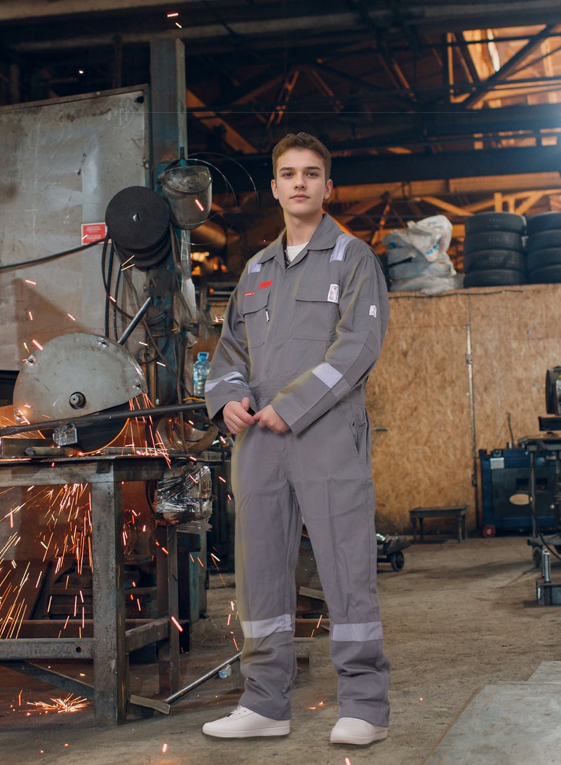 ارتداء آمن أغطية FR Hi-Vis للرجال، معتمدة من NFPA 2112، ملابس عمل مقاومة للهب بوزن 7 أوقية مع شريط عاكس و6 جيوب - Image 5