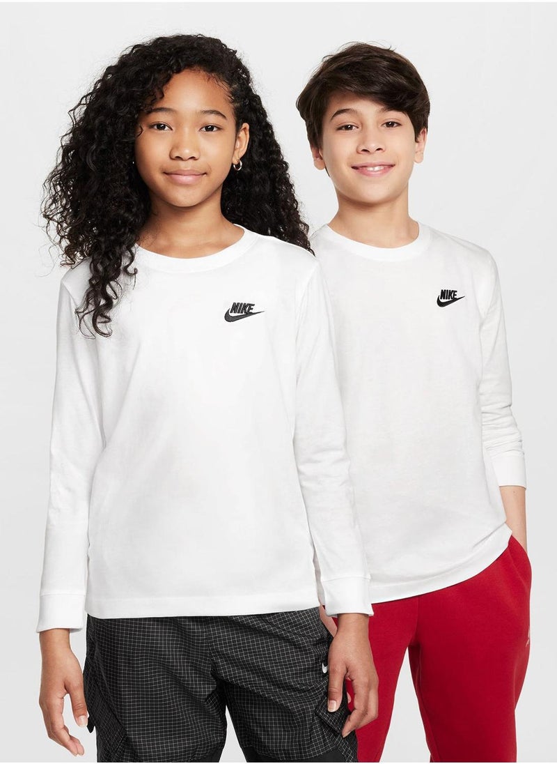 Nike Youth Nsw Futura T-Shirt  - Image 1