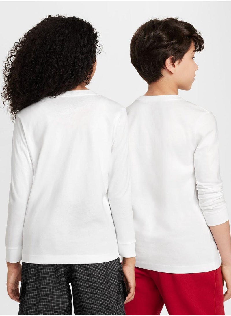 Nike Youth Nsw Futura T-Shirt  - Image 2