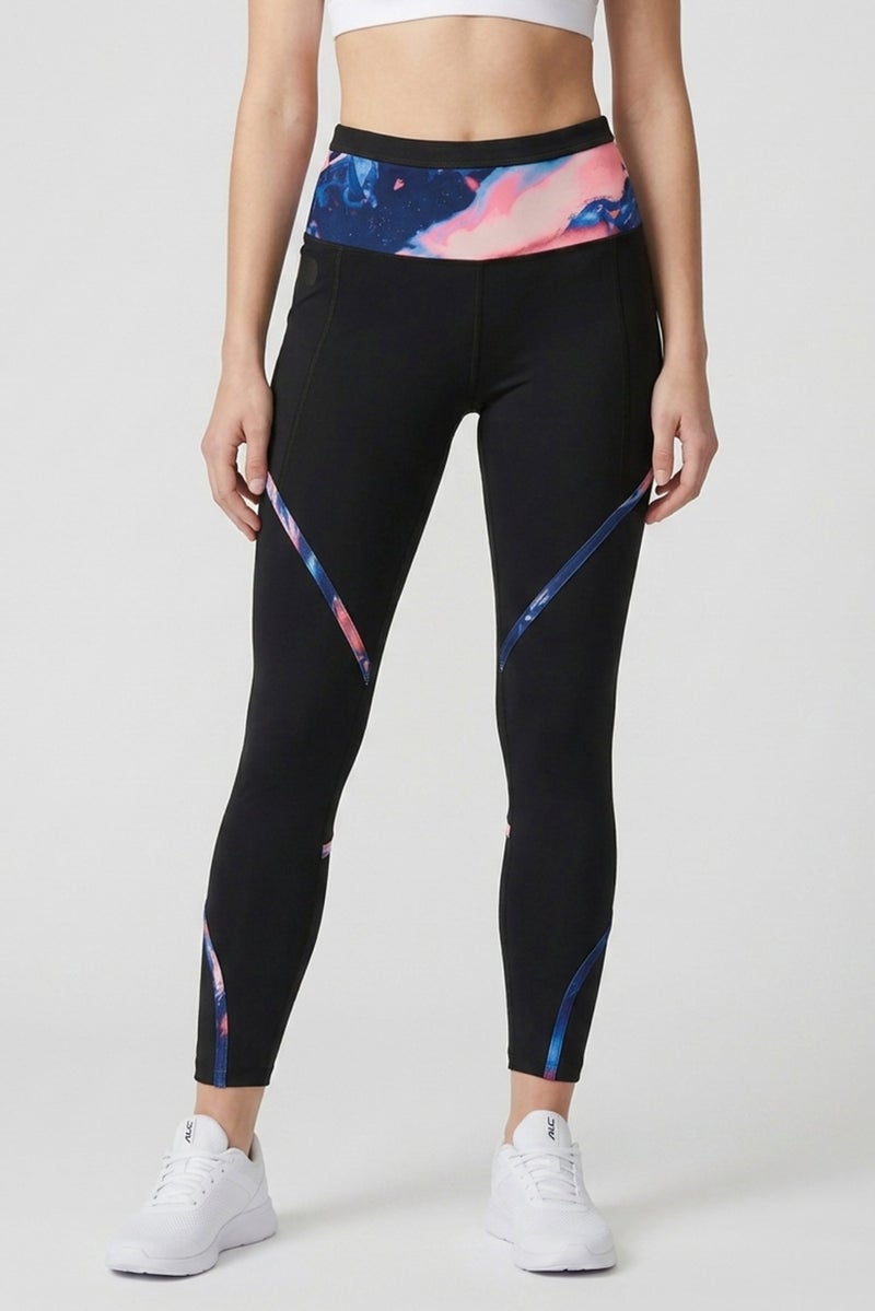 UNDER ARMOUR Women Sportswear Fit Pull On Training Leggings, Black - Image 1