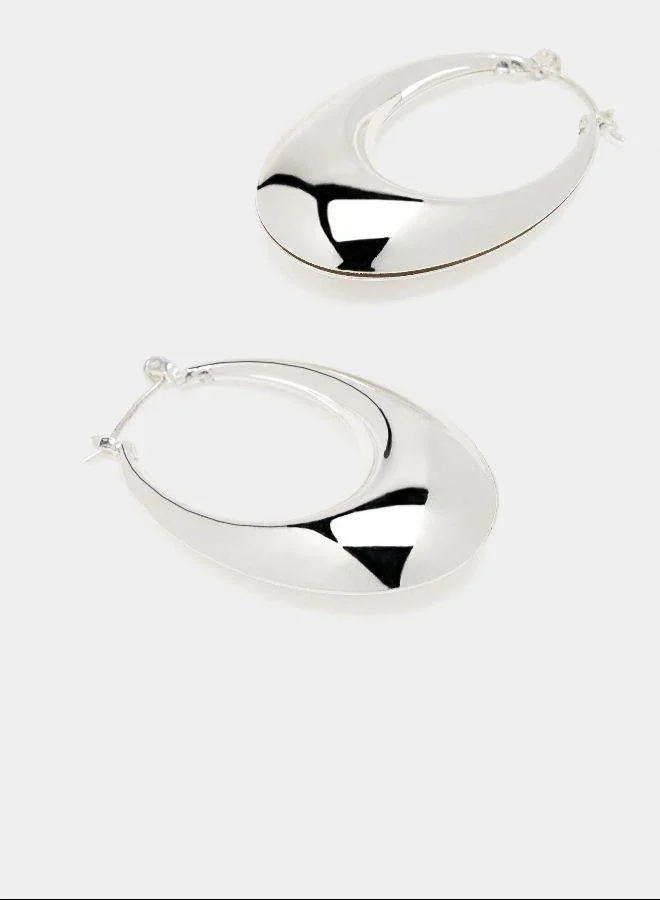 بارفوا أقراط بيضاوية باللون الفضي