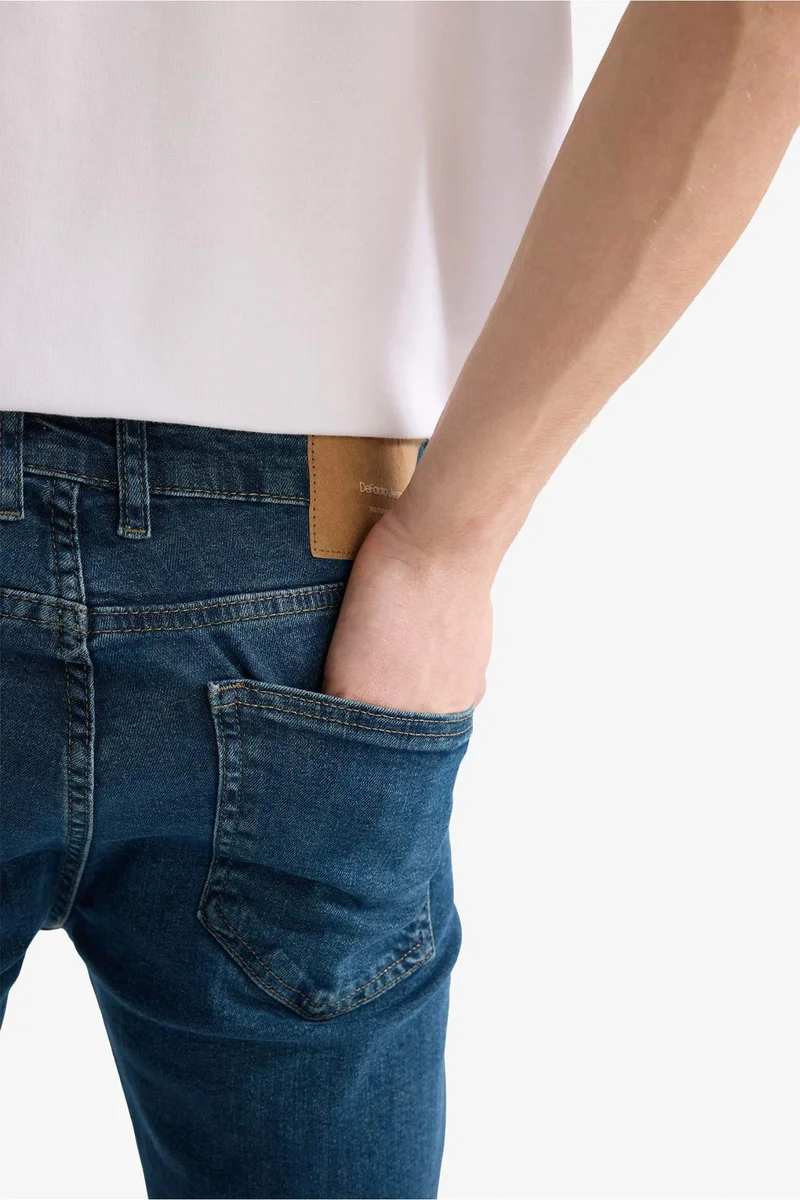 Defacto  Sergio Regular Fit Jeans for Men | Best Price UAE