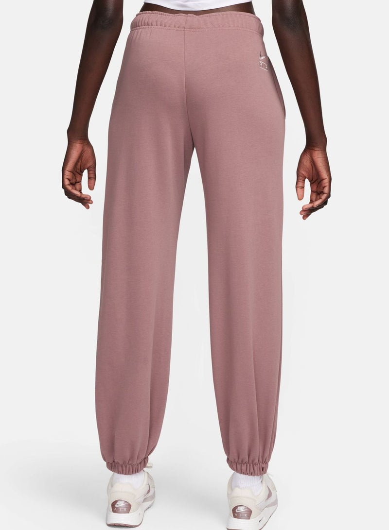 Nike Nsw Tech Fleece Mid Rise Joggers - Image 2