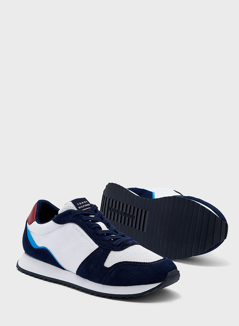 TOMMY HILFIGER Logo Low Top Sneakers