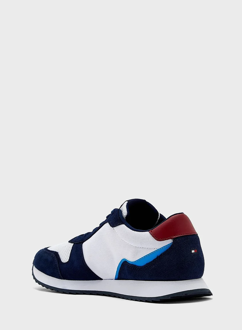 TOMMY HILFIGER Logo Low Top Sneakers