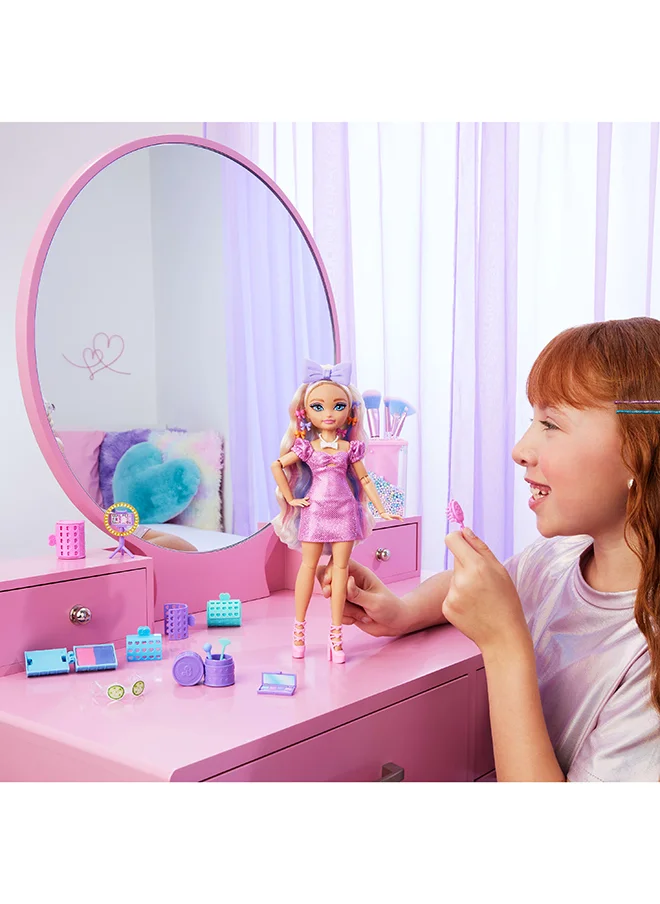 Barbie Dream GET READY WITH BARBIE  Barbie “Malibu” Fashion Doll with Stylized Hair, Including Surprise Hair Accessories & 15+ Looks