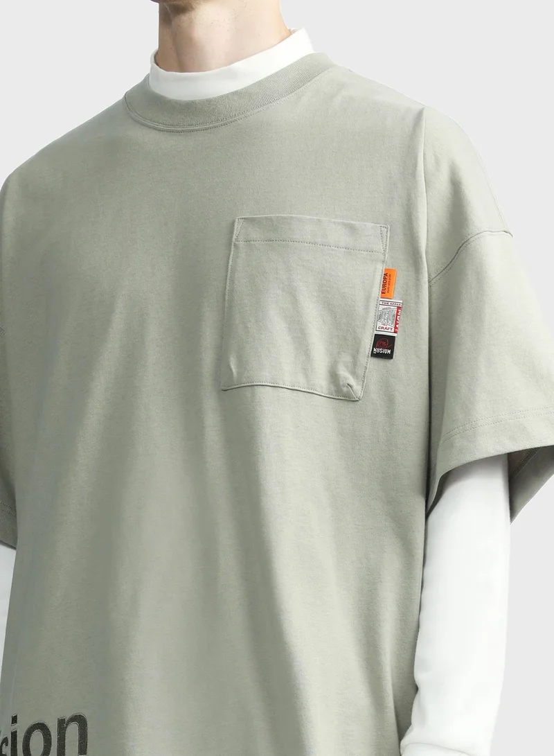 MUSIUM DIV. Boxy Oversized Pocket T-Shirt