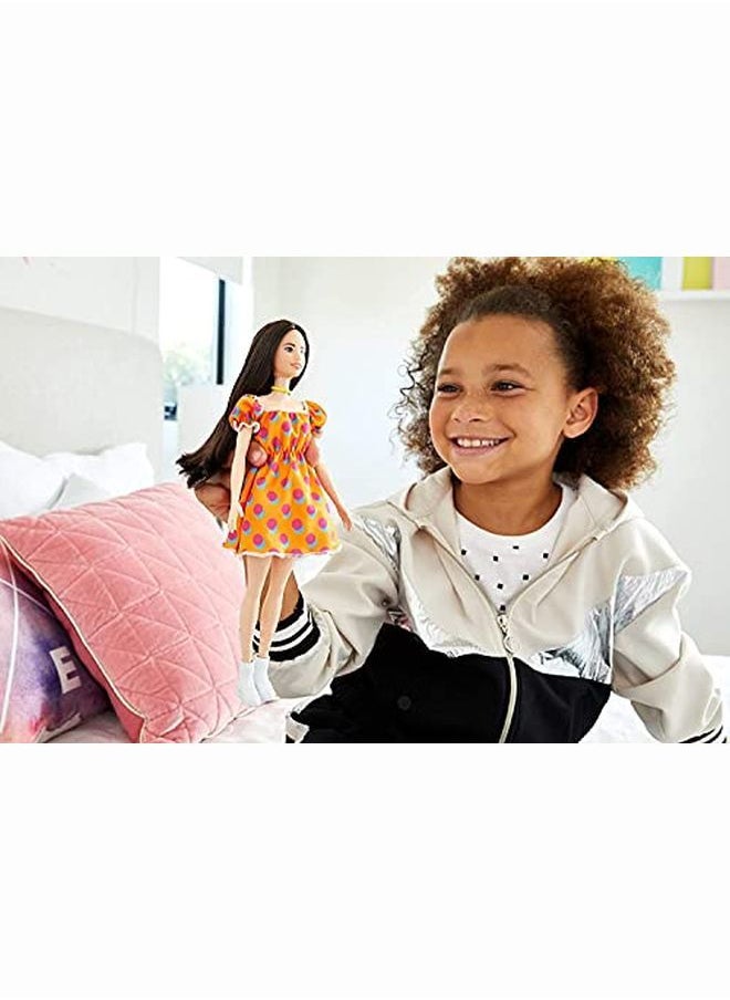 Barbie - Fashionistas Doll 160 With Long Brunette Hair Wearing Patterned Orange Dress White Shoes & Yellow Choker Toy For Kids 3 To 8 Years Old - Image 1