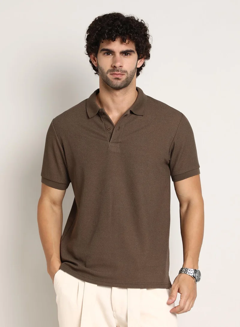 كامبوس سوترا Men's Mocha Brown Chainlink-Ribbed Polo T-Shirt For Casual Wear | Polo Neck | Short Cuffed Sleeves | Half-Button Closure | T-Shirt Crafted With Comfort Fit For Everyday Wear