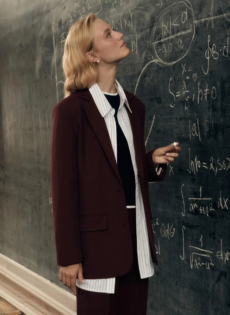Lichi Single-breasted suiting jacket with oversized buttons