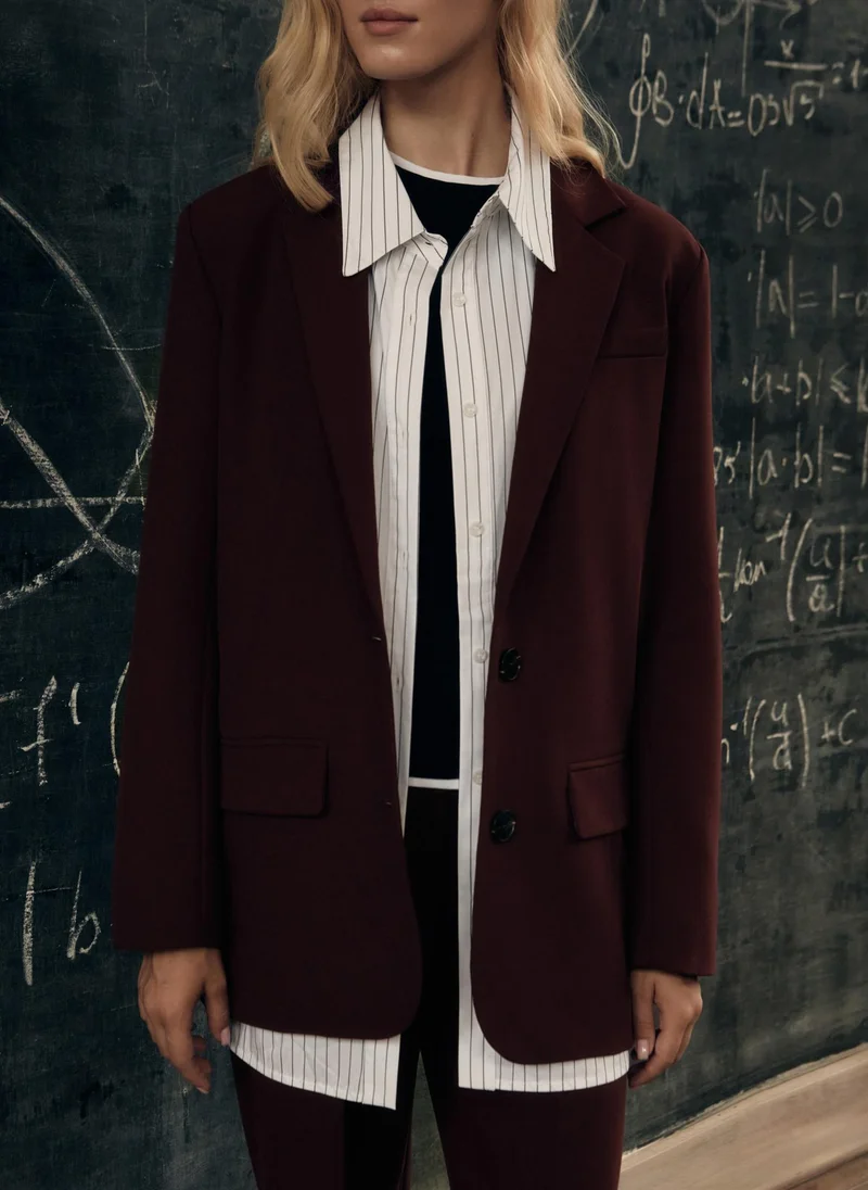 ليتشي سترة رسمية ذات صف واحد من الأزرار كبيرة الحجم