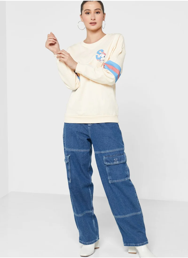 Peanuts Snoopy Round Neck Sweatshirt