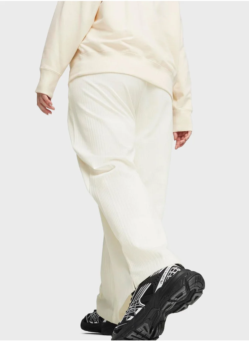 PUMA Classics Ribbed Relaxed Pants