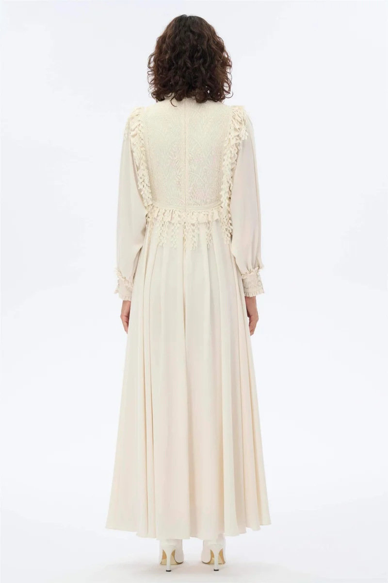 Miha Romantic Dress with Leaf Detail in Ecru
