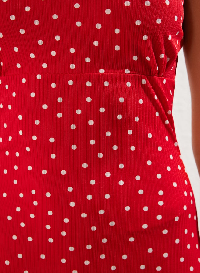 trendyol Red Polka Dot Strappy Fitted Elastic Knitted Maxi Pencil Dress - Image 4