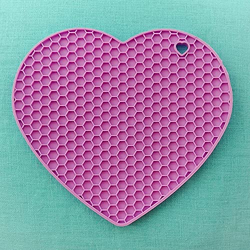 Ramkuwar Silicone Trivets Mats Hot Dishes and Hot Pots Holders for Countertops, Tables, Spoon Rest Heart Shape Kitchen Mats (Multi, Pack of 4) - Image 4