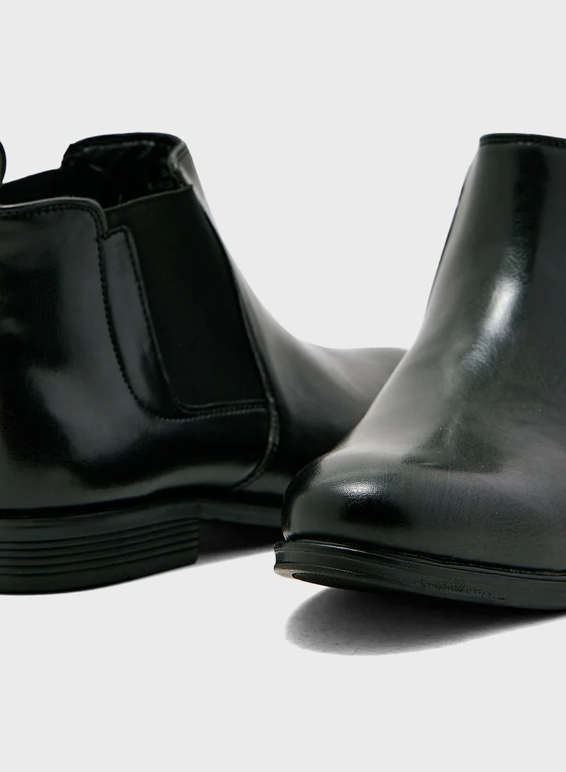 Robert Wood Chelsea Boots
