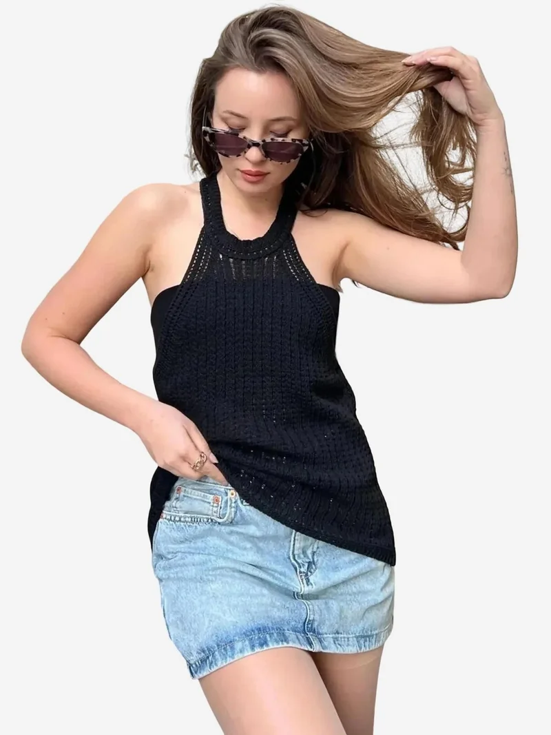 LUCCI Textured Halter Neck Blouse