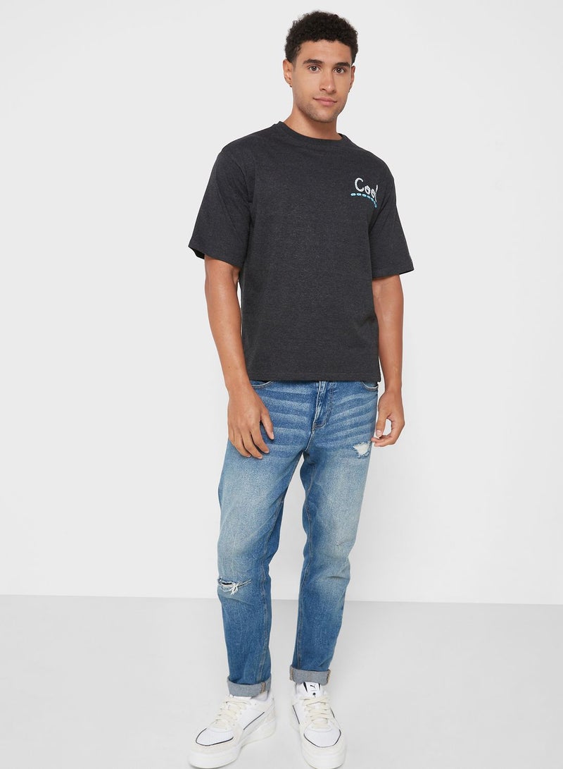 سفنتي فايف تيشيرت كبير الحجم مطرز برسومات - Image 4