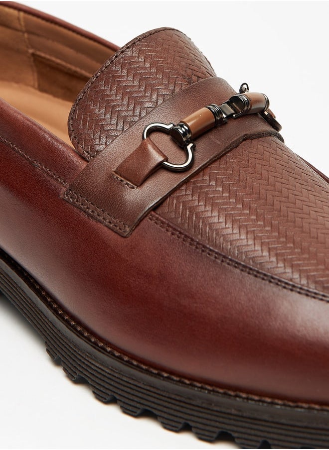 DUCHINI - Men's Textured Slip-On Loafers with Accent - Image 1