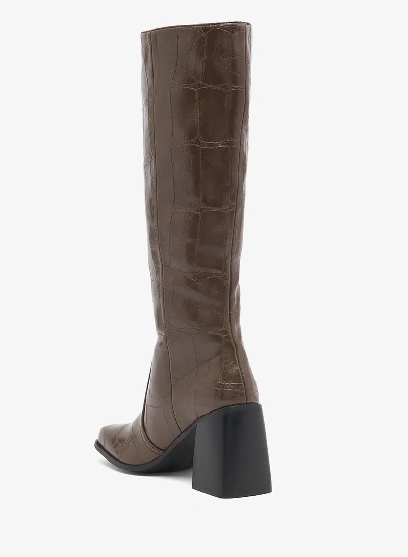 ريد أحذية الركبة الكاجوال