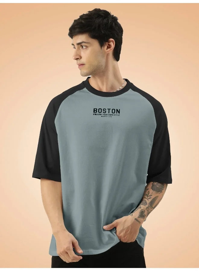 مانياك تيشيرت رجالي قطن أوفرسايز بطباعة، ياقة دائرية، أكمام راجلان 3/4، رمادي فاتح وأسود