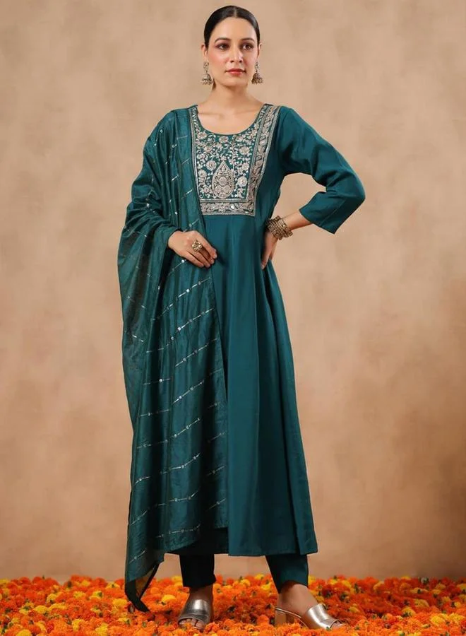 Embroidered A-Line Kurta and Pants with Dupatta Set by Styli