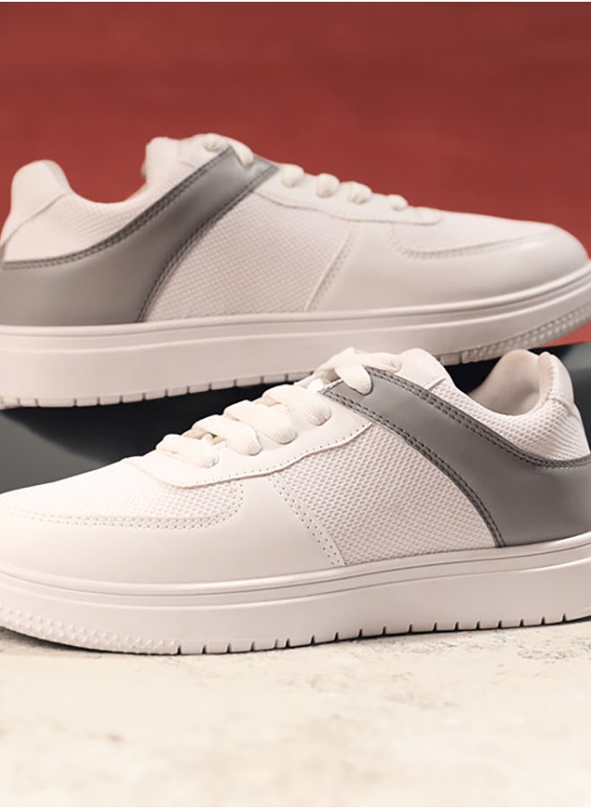 X6 Minimalist Sneaker with a Clean Design for Everyday Wear
