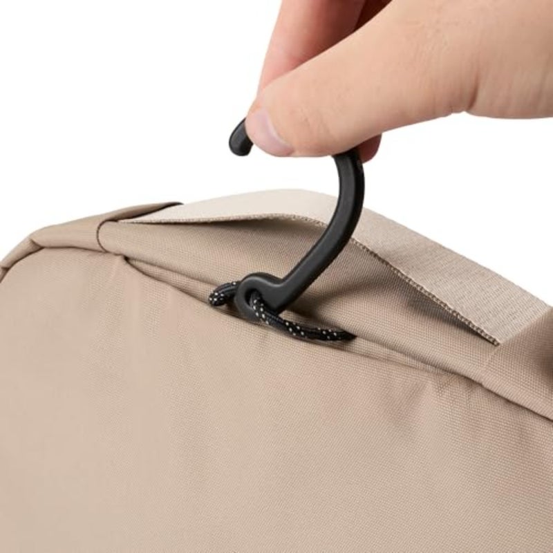 Hanging Toiletry Kit for Travel 3 L Hanging Toiletry Bag for Men and Women, Durable Nylon, Black, Water-Resistant Compact Design - Image 3