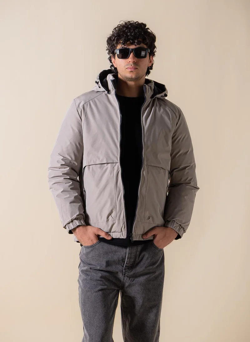 SHAPES DETAILED PUFFER JACKET