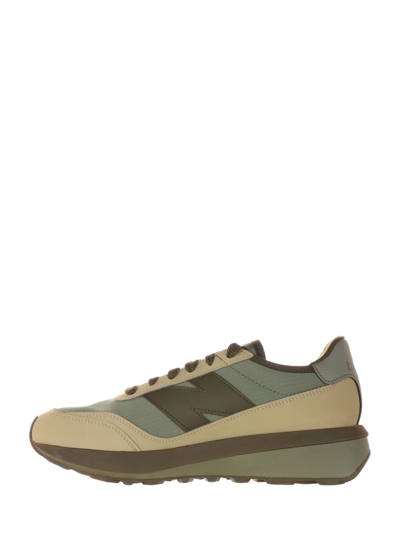 New Balance 370 Sneakers