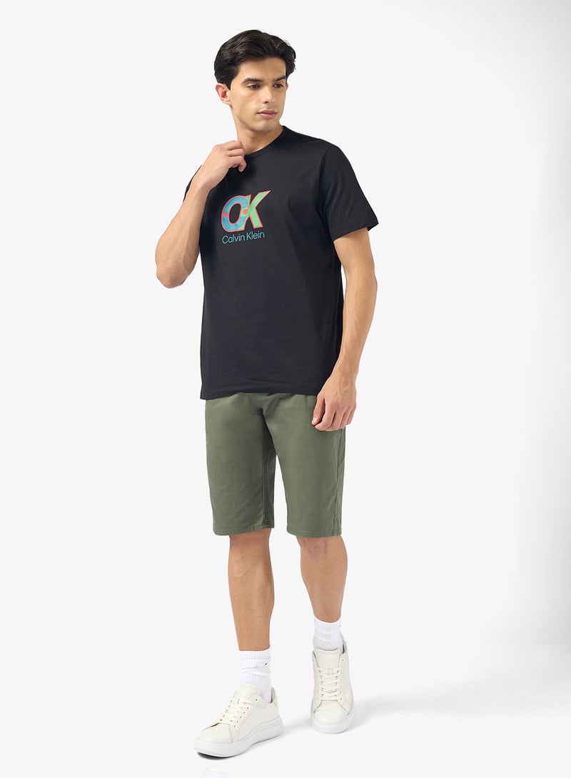كالفن كلاين تيشيرت قصير بأكمام برسومات شعار - Image 4