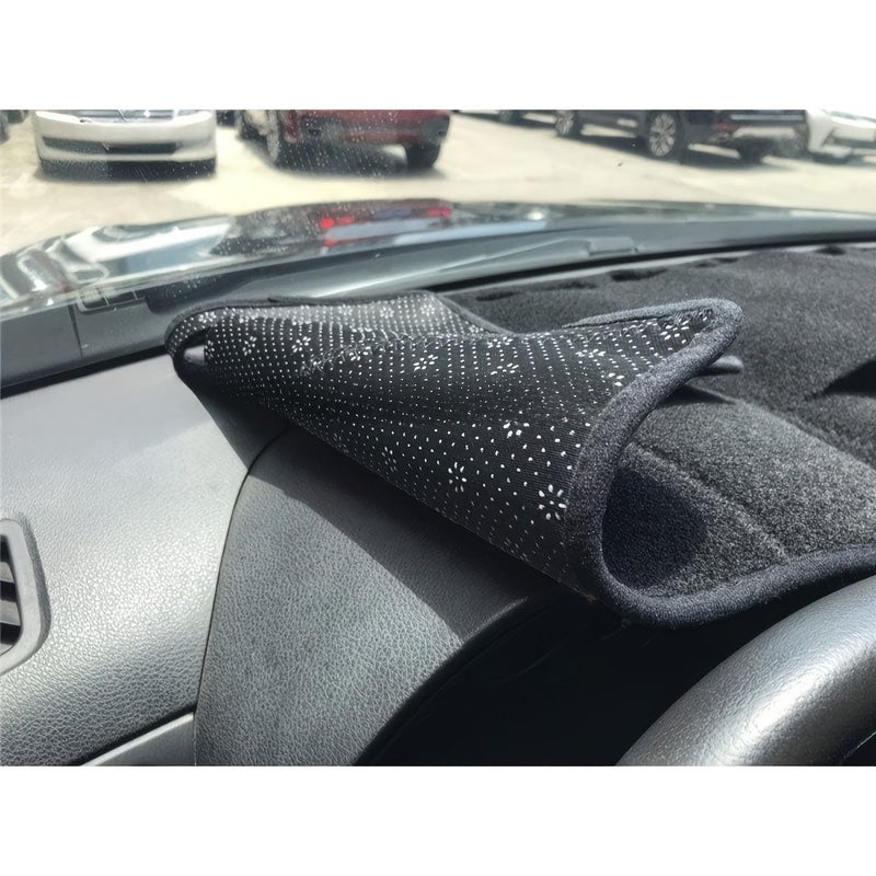 Black Side RHD Dashboard Mat Light Shielding Cover For Toyota RAV4 2013 2014 2015 2016 2017 2018 XA40 Auto Accessories - Image 4
