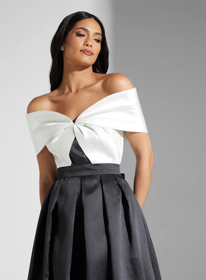 Namshi x Off-Shoulder Evening Dress