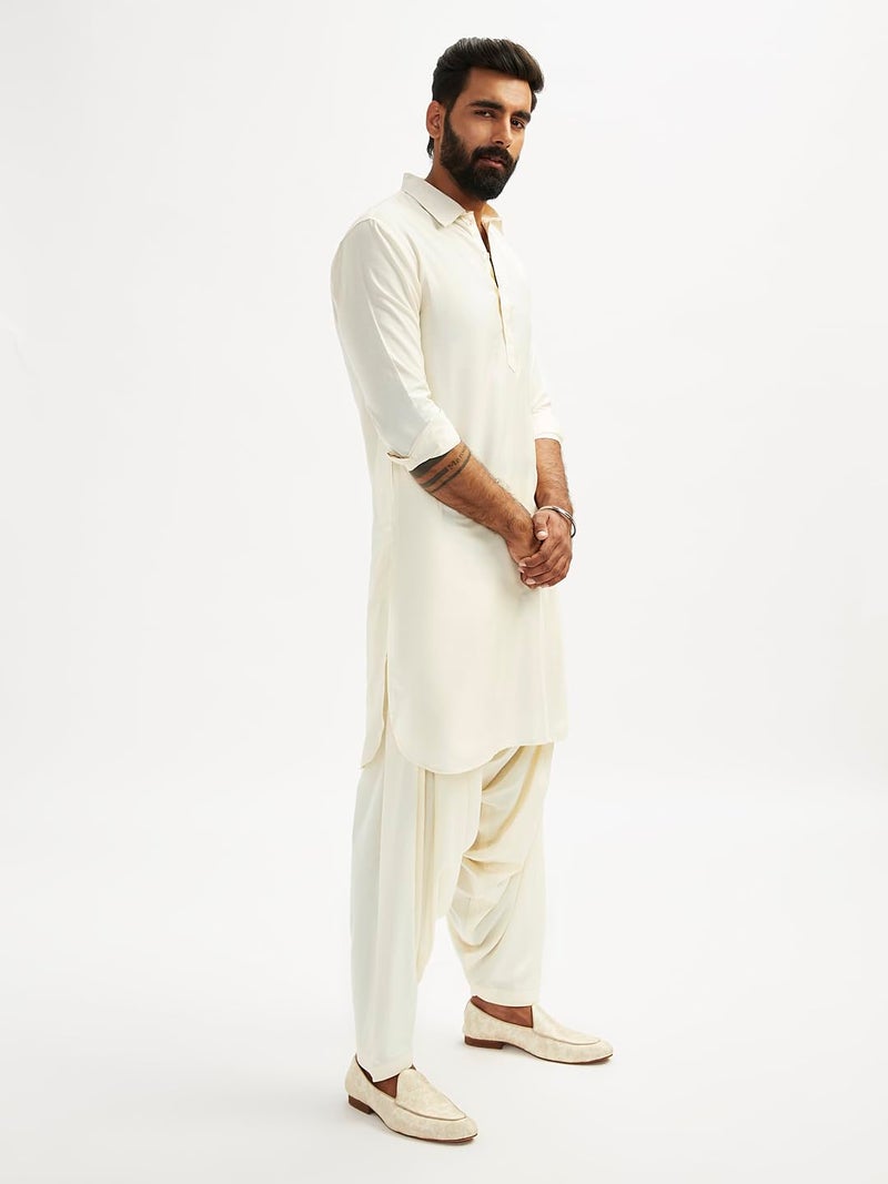 VASTRAMAY Men's Cream Viscose Pathani Kurta Set, Traditional Pathani Khan Suit Set in Soft Comfortable Feel Viscose Fabric, and Salwar Patiala Pyjama for Weddings & Festival(VASMPT598CRnPTY1CR_38) - Image 4