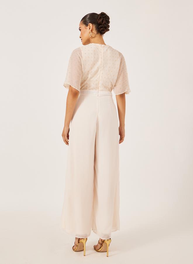 Styli Textured Dobby V-Neck Jumpsuit  - Image 5