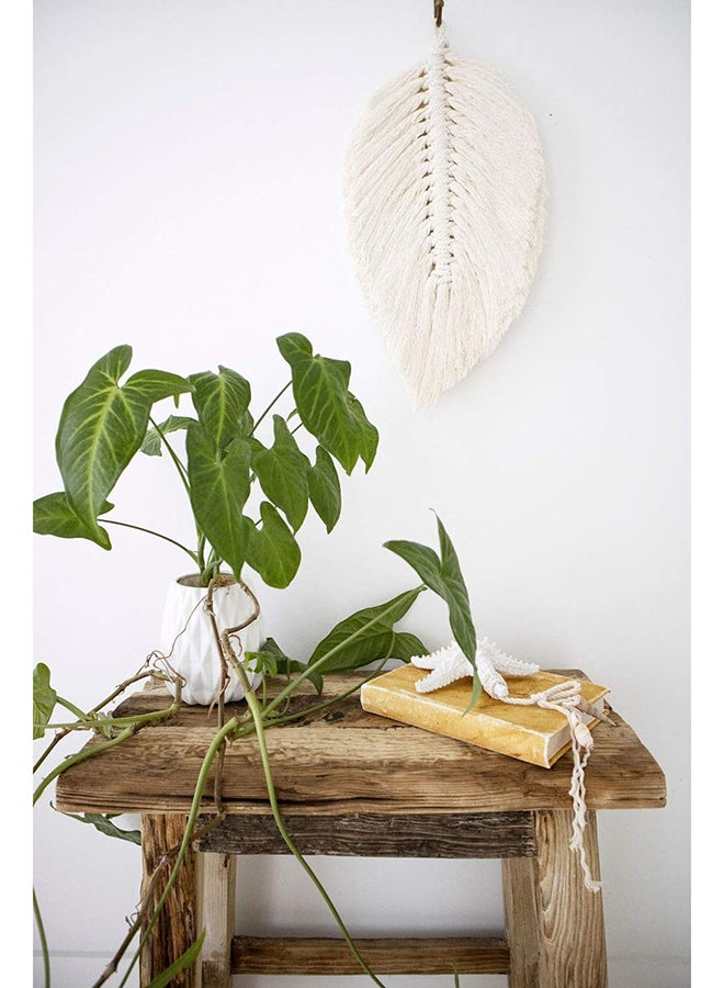 انتيكيانو زينة مكرمية معلقة على الحائط للديكور بتصميم اوراق وريش مع خرز خشب - Image 1