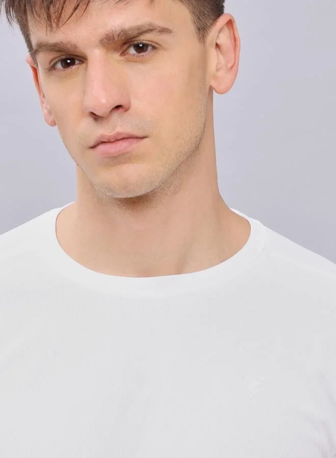 Technosport Men Solid Slim Fit Crew Neck T-Shirt