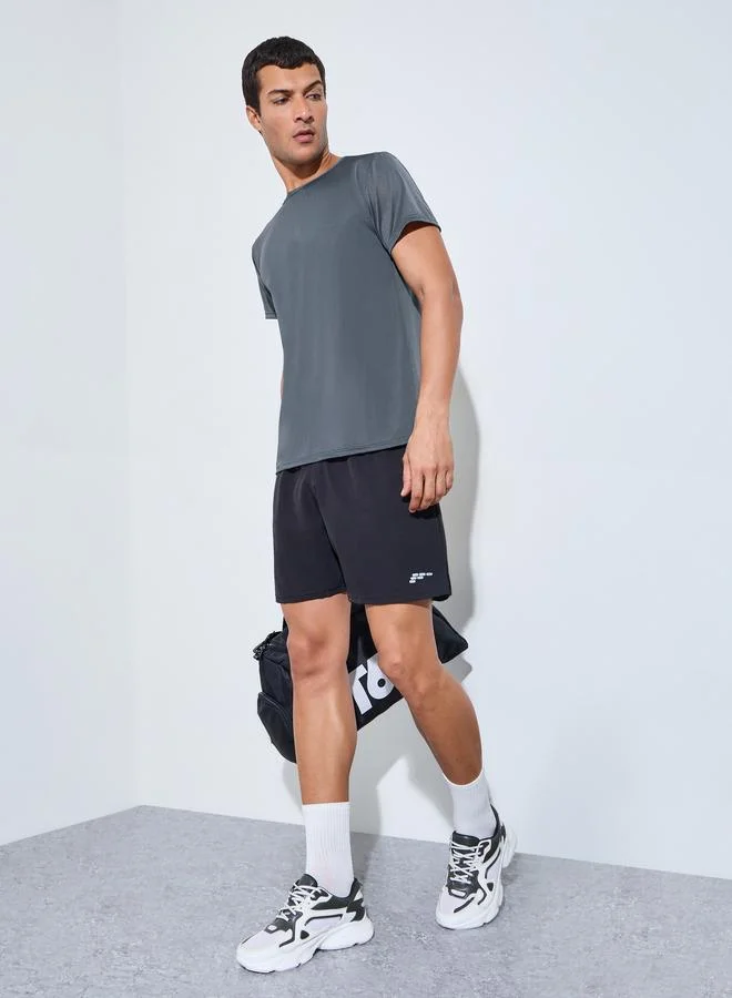 ستايلي اكتيف Men Grey Regular Fit Activewear T-Shirt